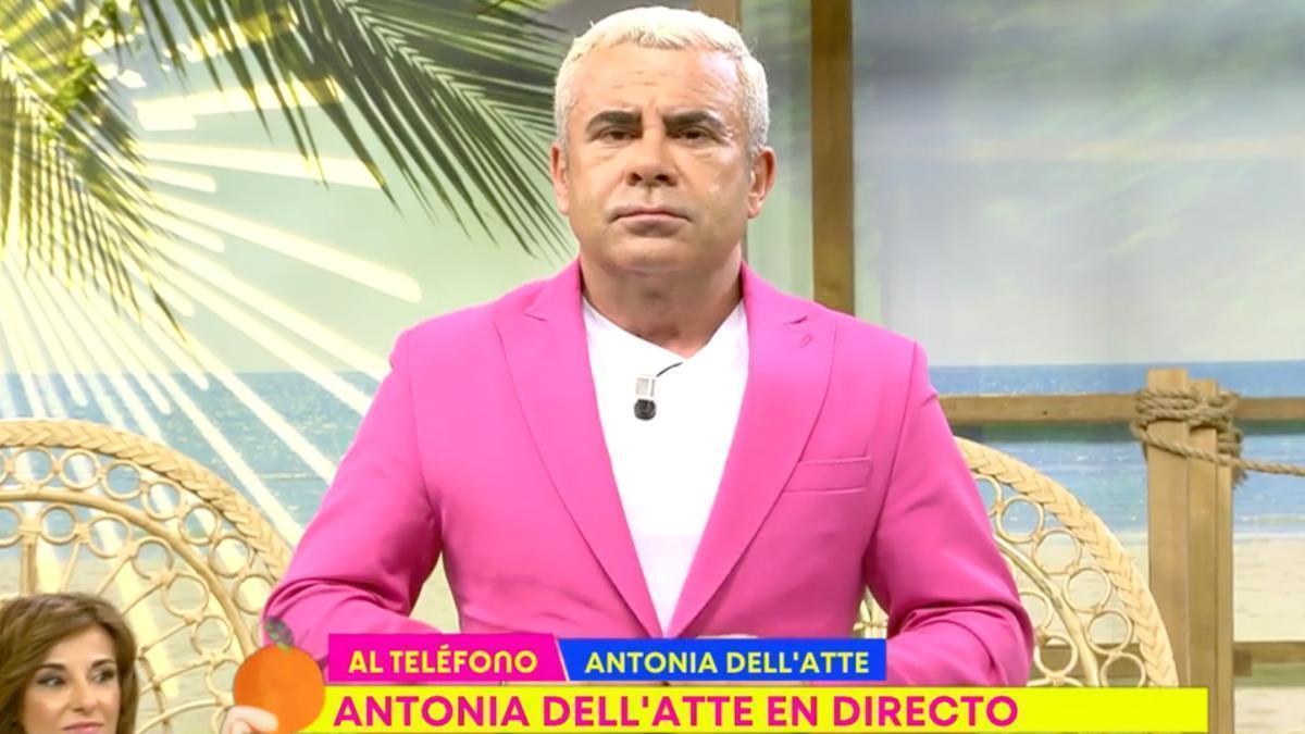 Jorge Javier hablando en directo con Antonia Dell’Atte en ’Sálvame’.