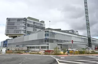 Las carencias en el Gran Montecelo y los centros de salud hacen pronosticar un "otoño caliente" en la sanidad de Pontevedra