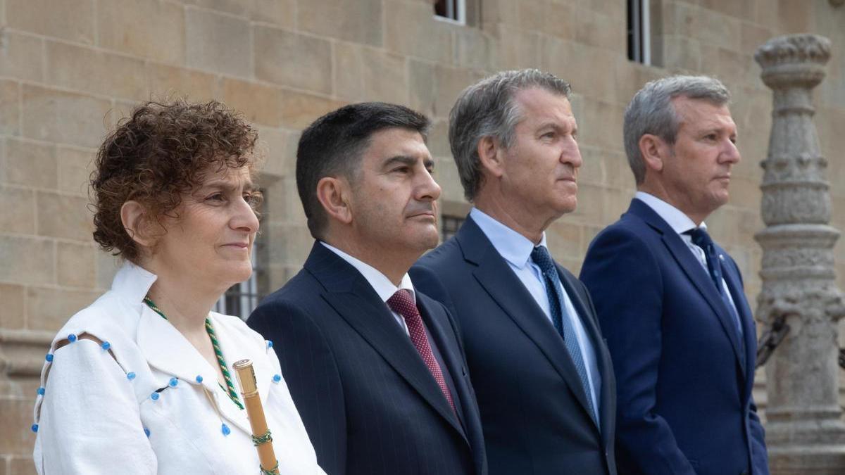 La alcaldesa, Goretti Sanmartín, junto a Pedro Blanco, Alberto Núñez Feijóo y Alfonso Rueda