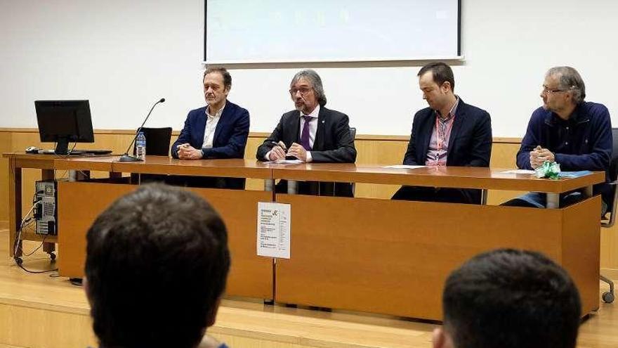 De izquierda a derecha, Eduardo Álvarez, José Ramón Obeso, Luis Sañudo y Marcos Barrio, durante las jornadas.