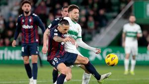 Resumen, goles y highlights del Elche 0 - 0 Eibar de la jornada 25 de LaLiga Hypermotion