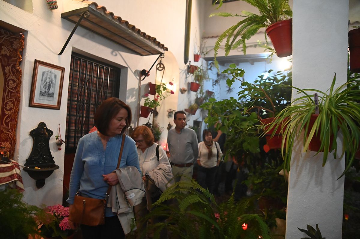 Patio calle Mariano Amaya