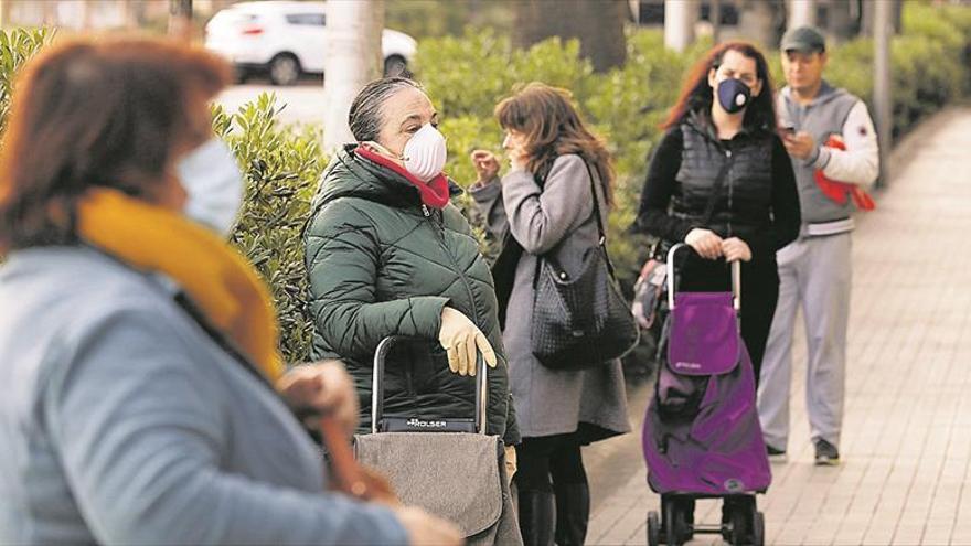 Europa rectifica y recomienda ahora el uso de mascarillas en asintomáticos