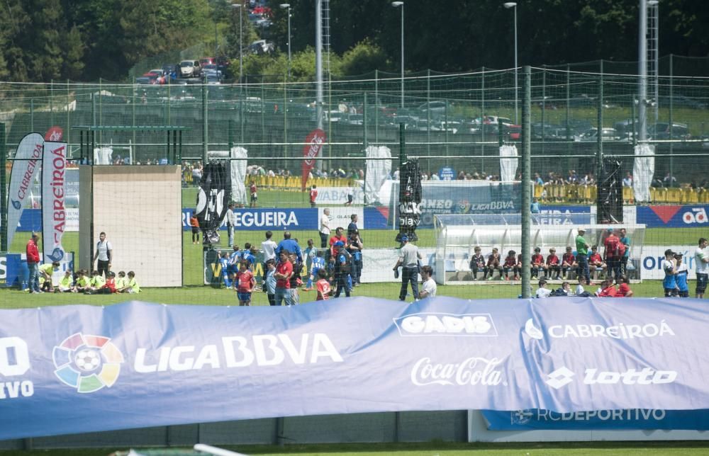 3.000 pequeños futbolistas en Abegondo