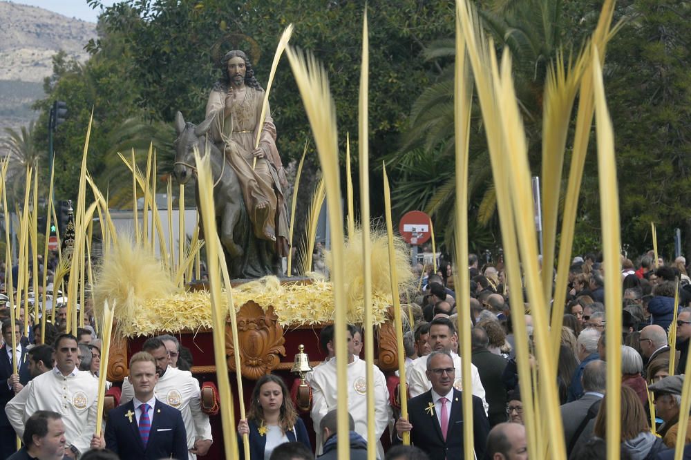 La Procesión de las Palmas de Elche