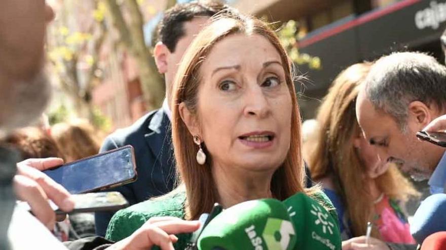 Ana Pastor encabeza la lista del PP por Pontevedra