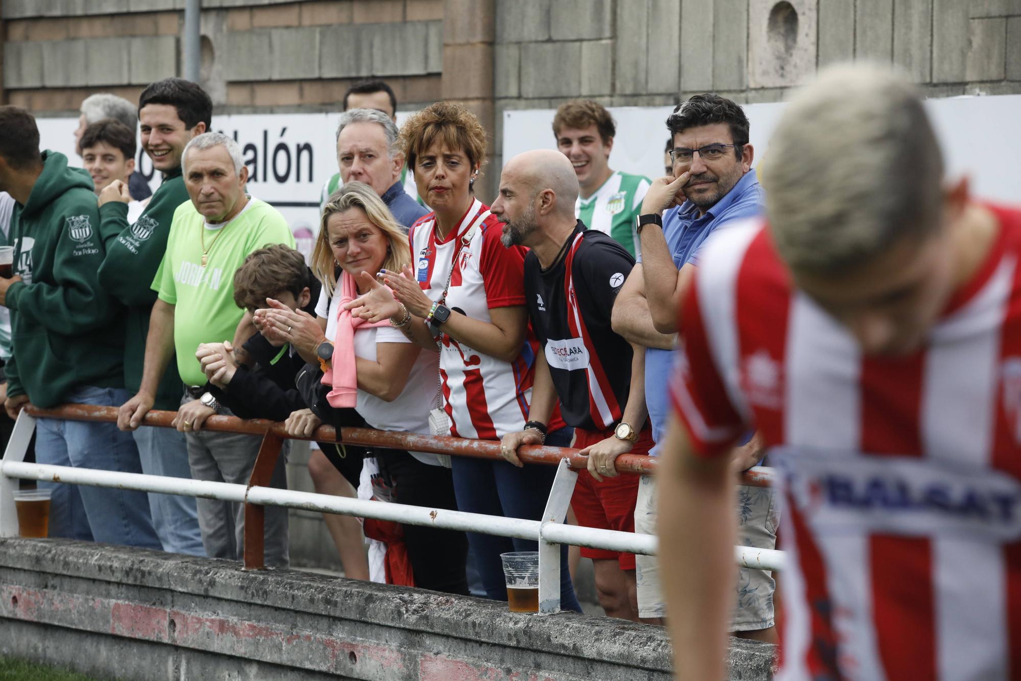 L'Entregu se queda con la miel en los labios: el conjunto del Nuevo Nalón cae por 2-0 ante La Unión y se queda sin ascenso