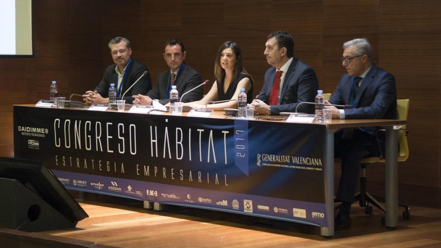 Ponentes en la jornada de Aidime, en Feria València