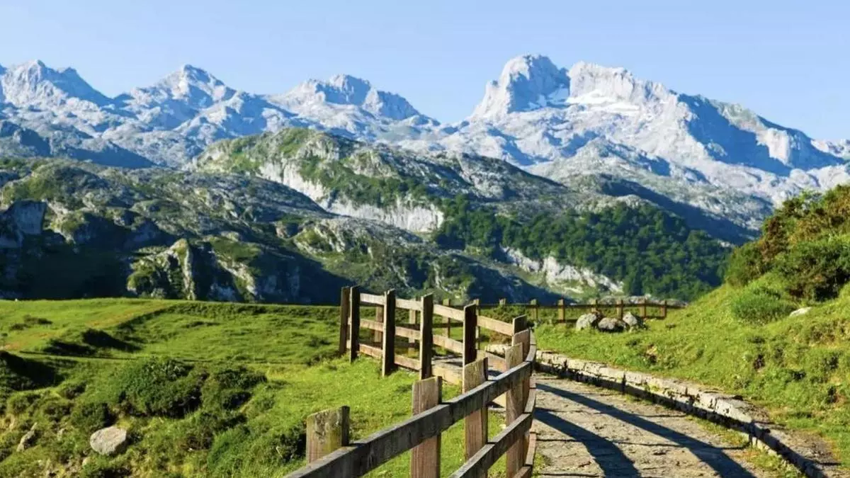 El primer parque nacional de España es el destino ideal para los amantes del senderismo: ubicado en el norte de la península, tiene más de un siglo de historia
