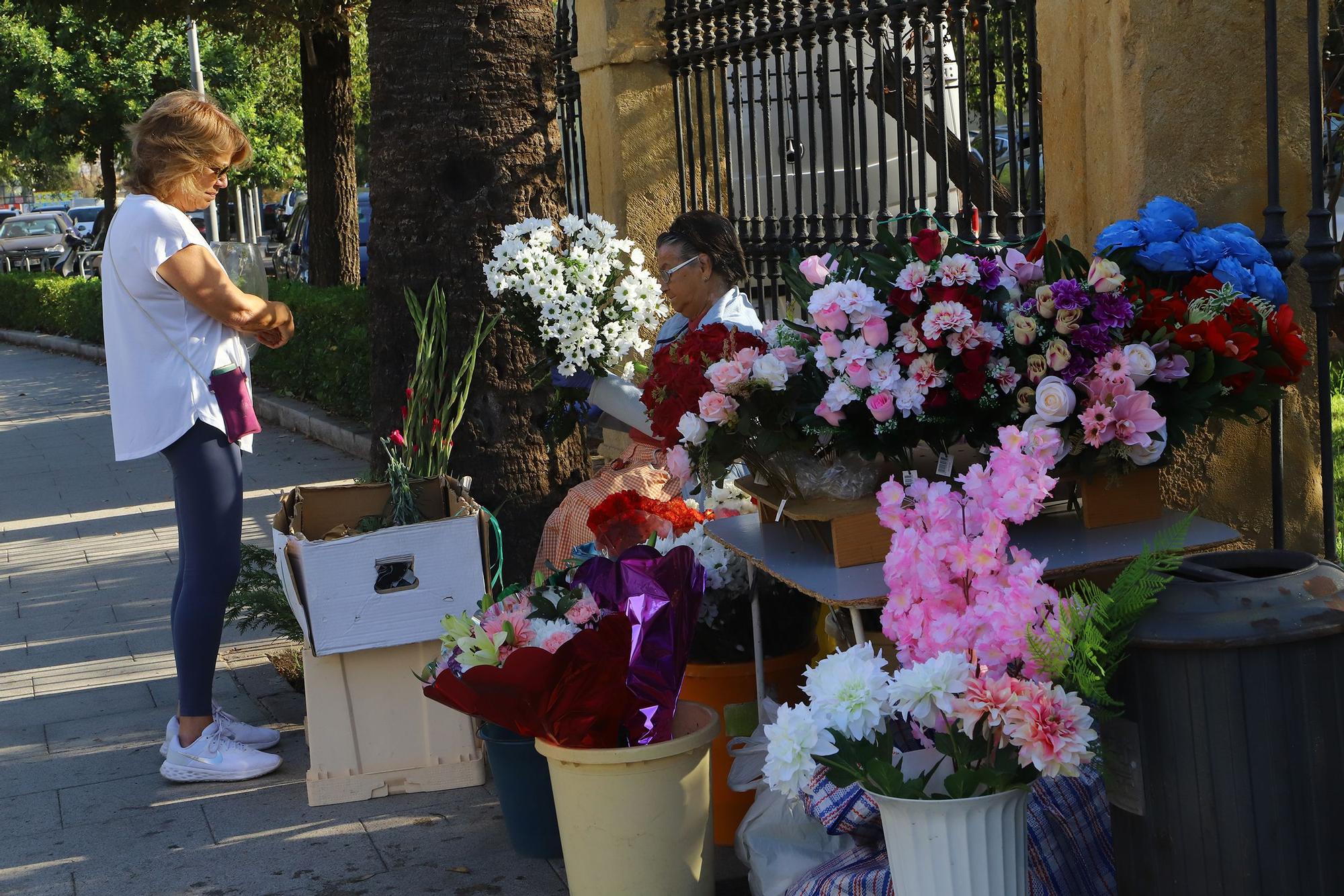 Los cementerios cordobeses se preparan para el Día de Todos los Santos