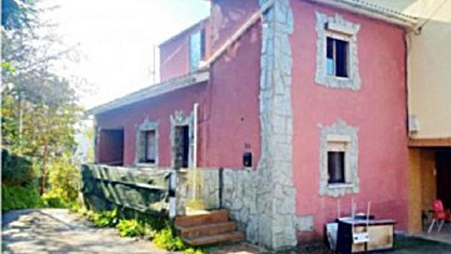59.000 € Venta de casa en San Claudio-Trubia-Las Caldas-Parroquias Oeste (Oviedo) 90 m2, 2 habitaciones, 1 baño, 656 €/m2, 0 Planta...