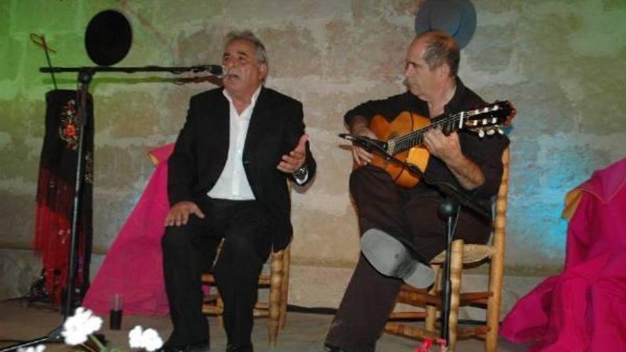 Éxito de los cantaores locales en el Festival Flamenco de El Pego