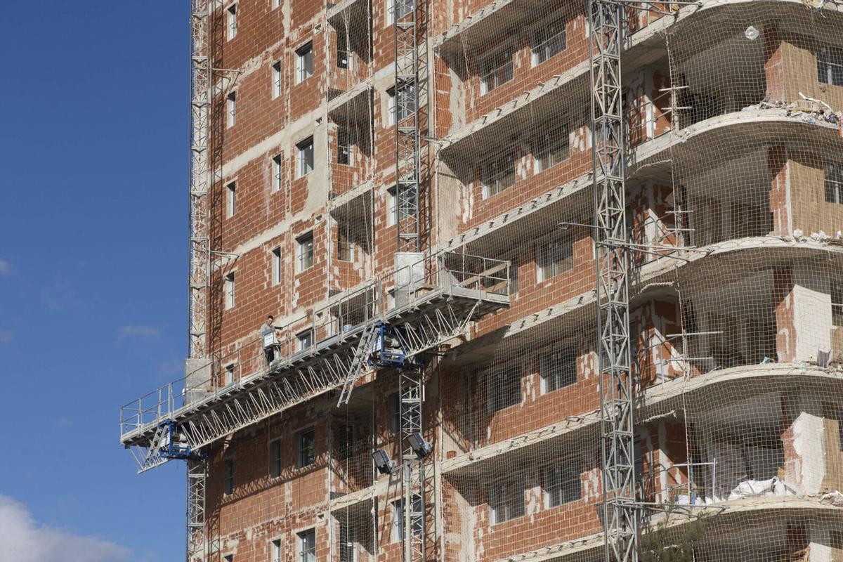 Valencia. VLC. Viviendas en construcción en el PAI Moli d'Animeta, en Quart de Poblet
