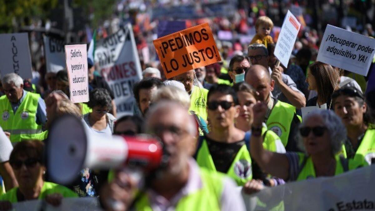 Reino Unido alerta a los turistas británicos de manifestaciones y disturbios en España.