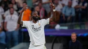 Real Madrid - Stuttgart: El gol de Rüdiger