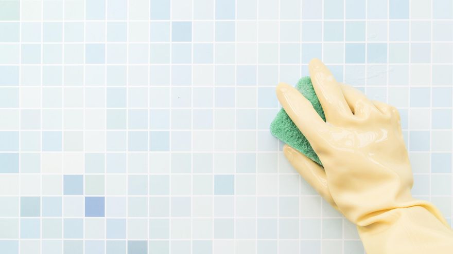 L&#039;ingredient de cuina que deixarà el vidre i les rajoles del teu lavabo impecables