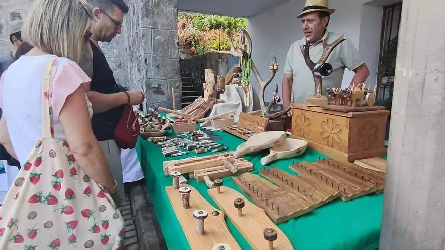 VÍDEO | Revive la Feria y Exposición de Artesanías en Ribadelago Nuevo