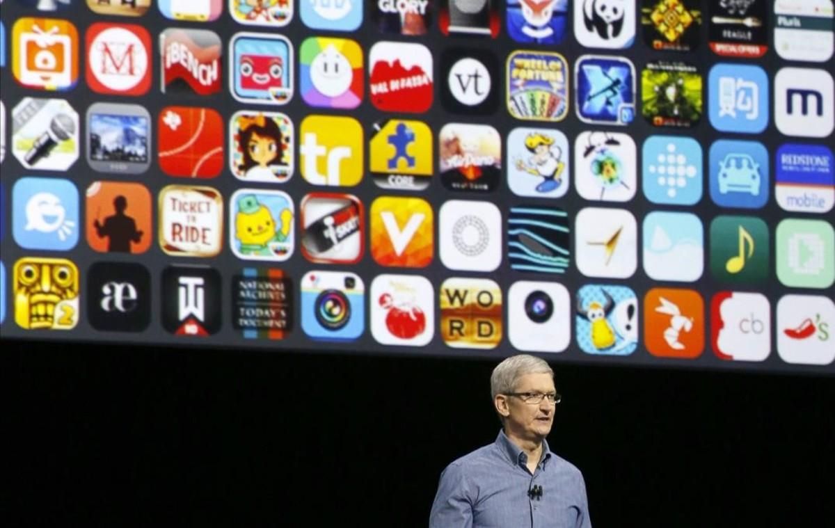 tfuentes34270658 apple ceo tim cook speaks at the apple worldwide d160613202135 tfuentes34270658 apple ceo tim cook speaks at the apple worldwide d160613202135