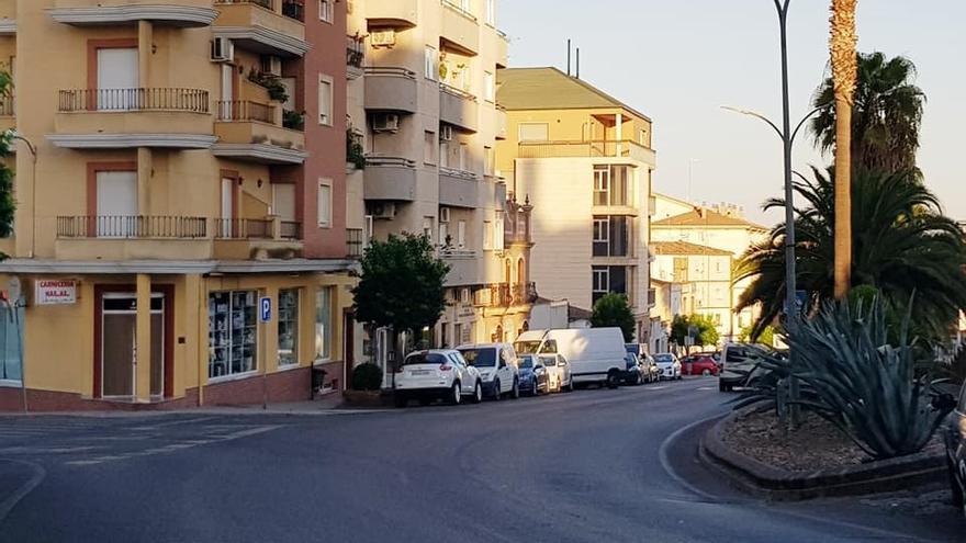 Parte de la travesía EX-105, conocida como carretera de Santa Marta