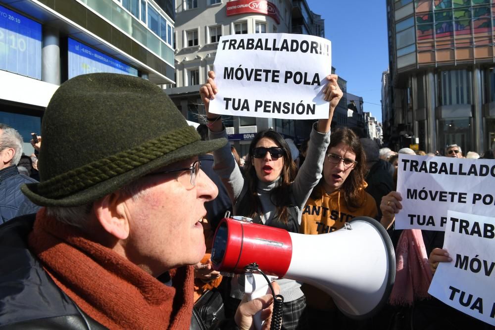 Jubilados de A Coruña exigen "pensiones dignas"