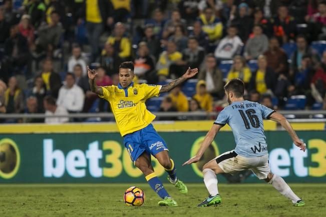 FÚTBOL PRIMERA  DIVISIÓN UD LAS PALMAS - SD ...