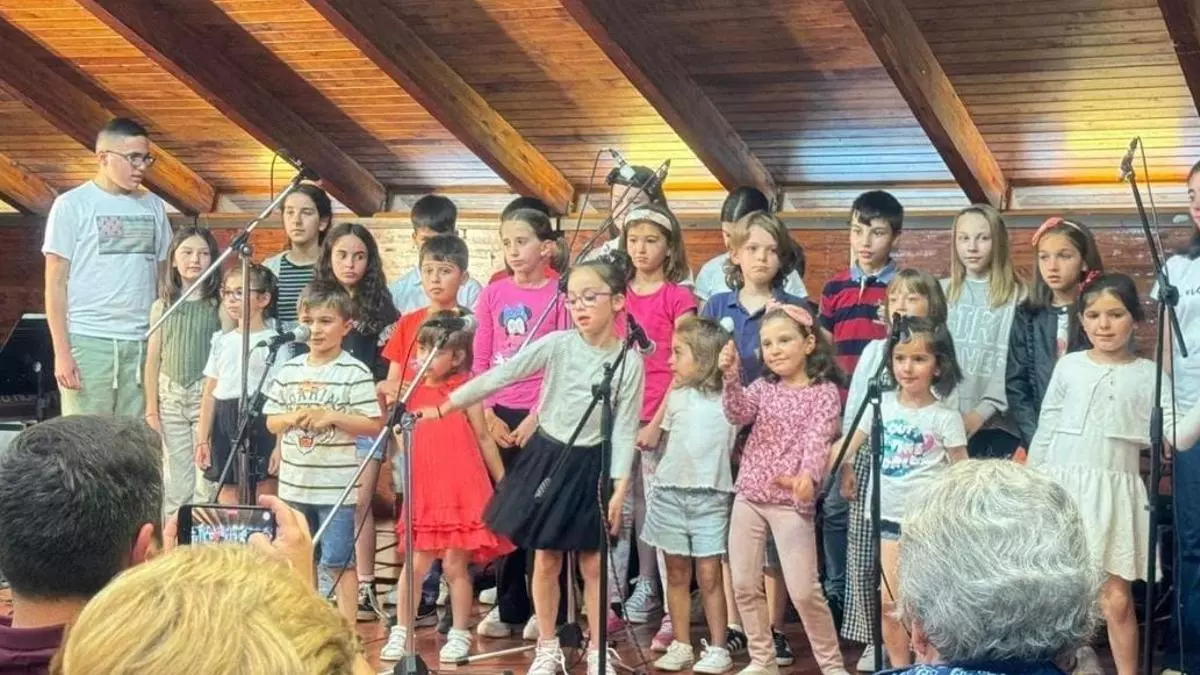 El alumnado de la Escuela de Música de Salas mostrará este jueves su talento (anota la hora de su nueva audición)