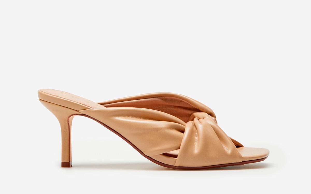 Zapatos de novia 'low cost' con estilazo