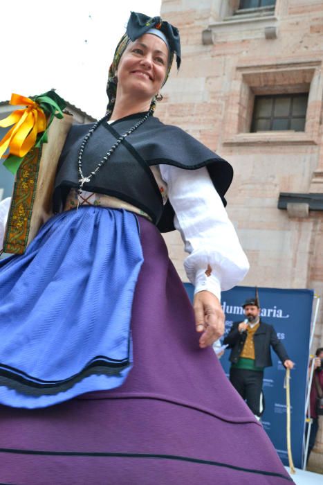 Concursu y Muestra de Traxes Tradicionales en Grado