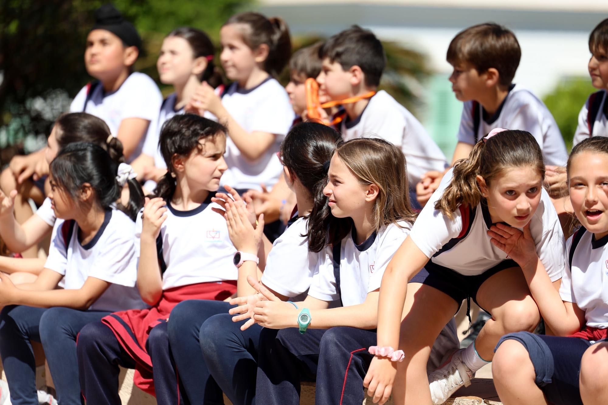 Los escolares de Ibiza visitan la feria Eivissa Medieval