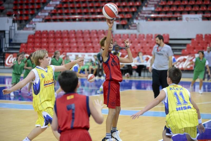 DÍA DEL MINIBASKET. Partidos de las 9:45 horas