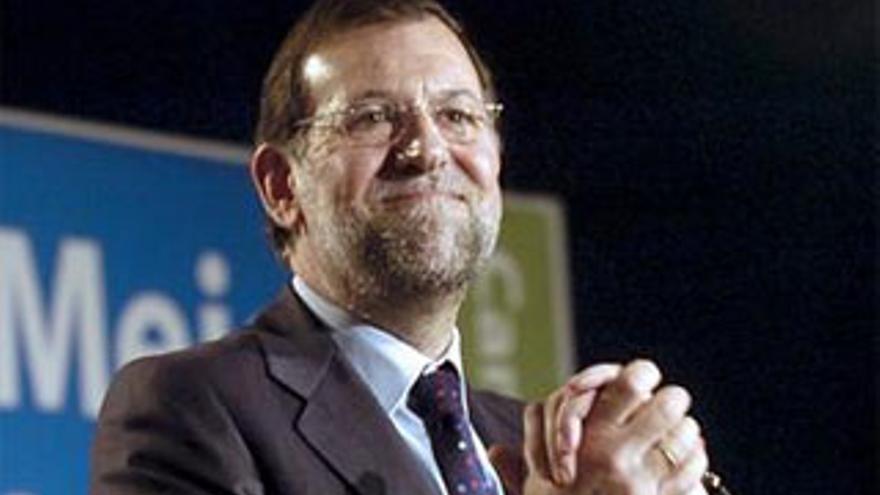 Rajoy: &quot;Me encanta debatir sobre ideas, porque las tengo&quot;