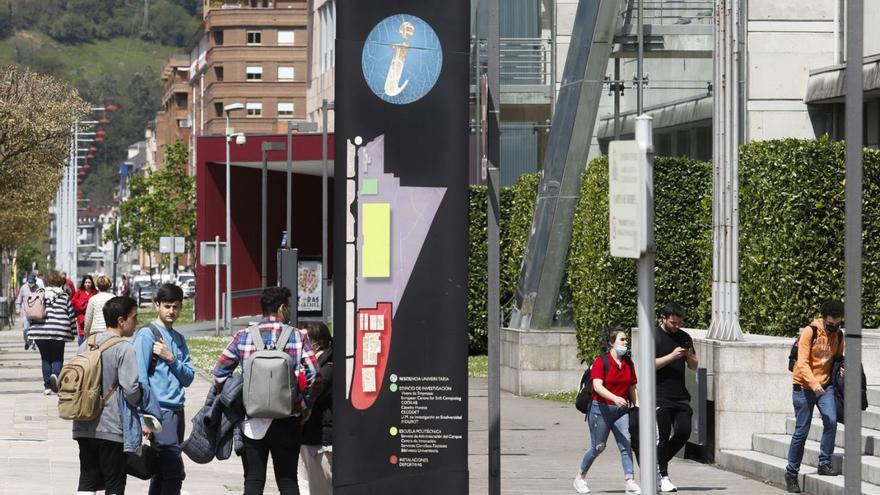 Un paso más para que el campus de Mieres sea más fuerte: Barredo, cerca de tener por primera vez departamento de profesores