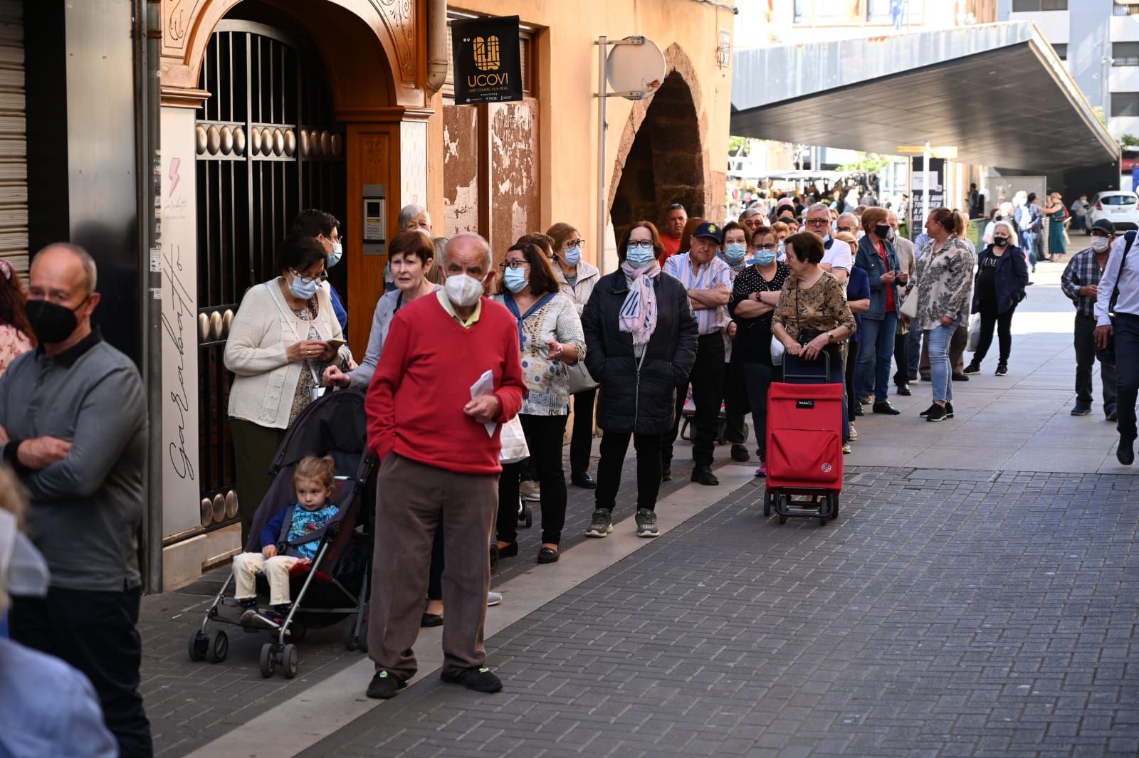 Arranca el reparto de los 'llibrets de festes' de Sant Pasqual en Vila-real