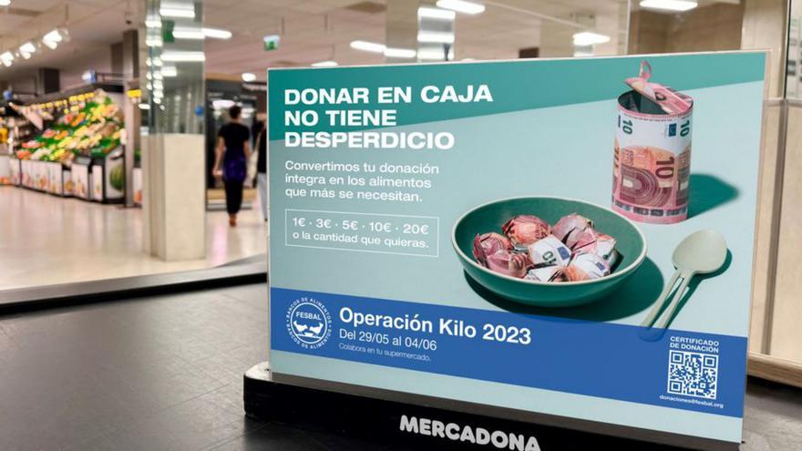 Cartelería instalada en las tiendas de Mercadona durante la campaña. | | E.D.