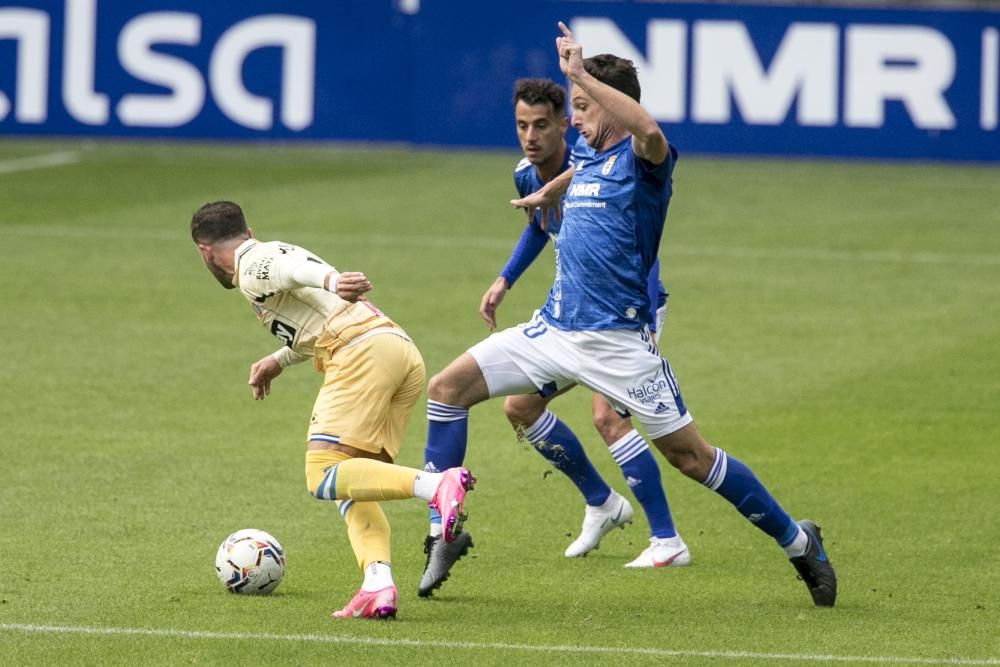 El partido entre el Real Oviedo y el Espanyol, en imágenes