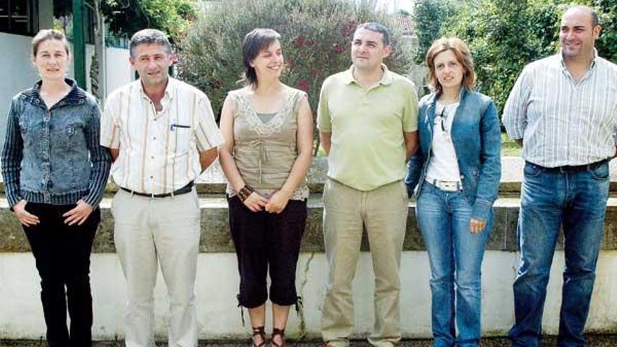 El grupo de gobierno, dos meses después de ganar las elecciones de 2007.