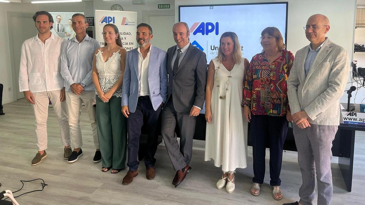 La UIB y COAPI Baleares presentan un nuevo curso en Agente de la Propiedad Inmobiliaria