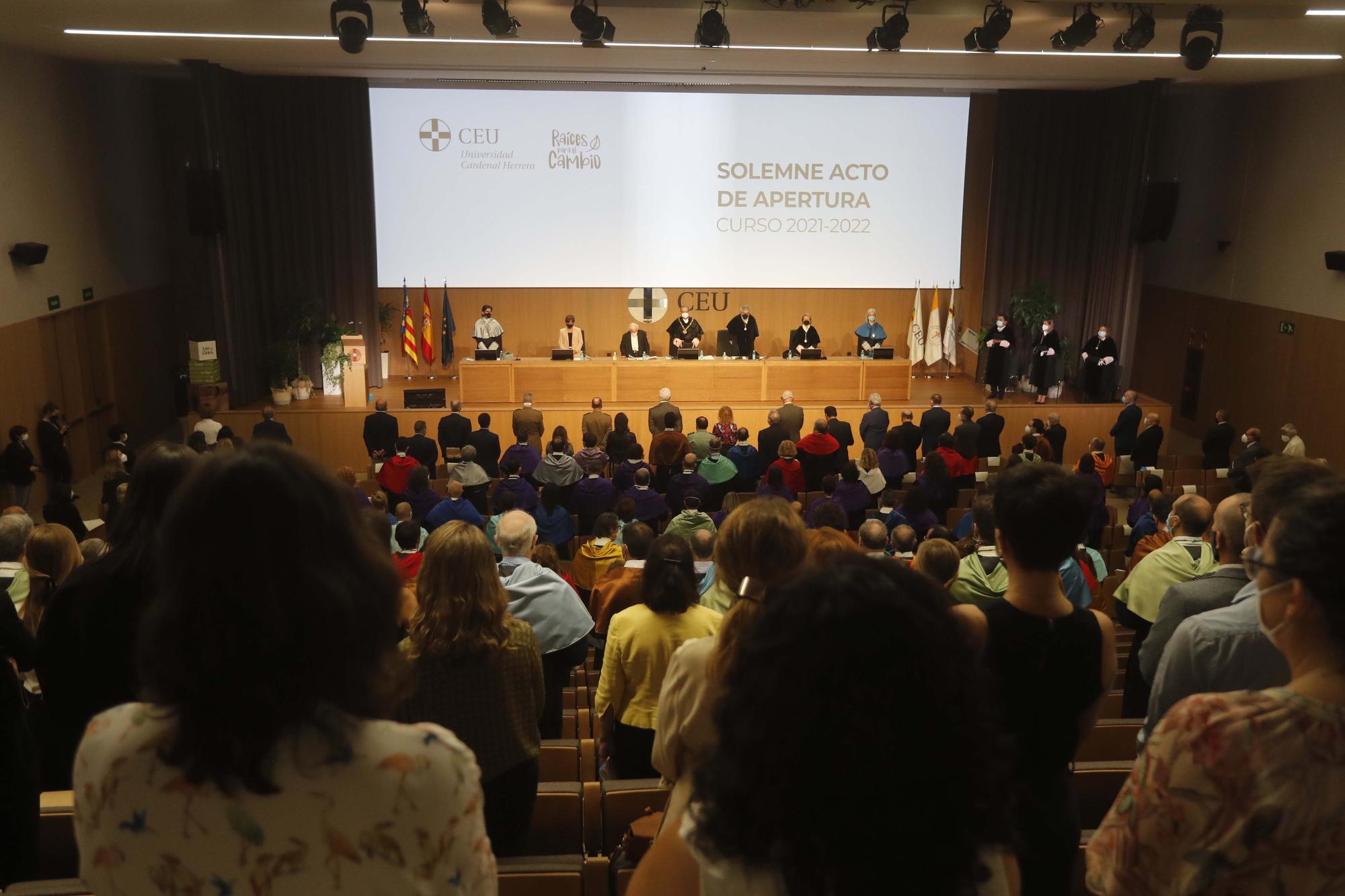 Acto de apertura del nuevo año académico en la Universidad CEU Cardenar Herrera