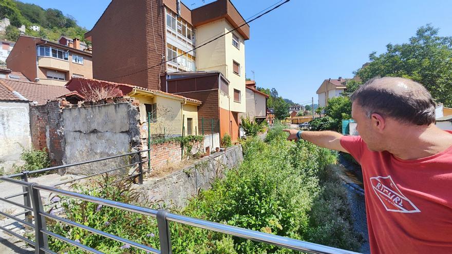 Requejo, harto de aguantar: vecinos denucian robos, drogas, ruidos y suciedad en el barrio