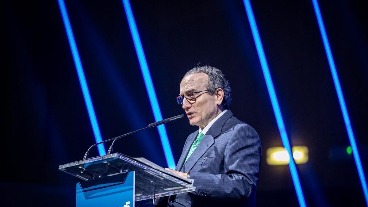 Javier Moll, presidente de Prensa Ibérica, durante su discurso en la gala de Aragoneses del Año.