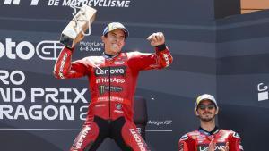 Marc Márquez s’exhibeix a l’Aragó de principi a final
