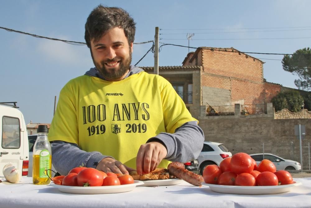 El futbol navarclí obre els actes del Centenari. Acte Centenari CF Navarcles. Jornada esportiva matinal