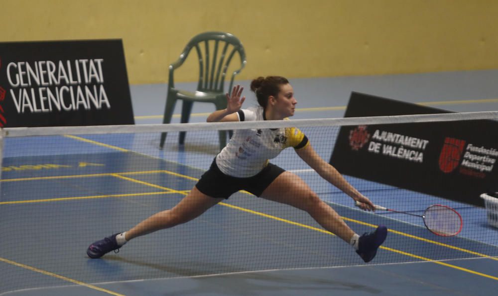 JM LOPEZ 2501/2020  Derbi de badminton entre SAN FERNANDO VALENCIA Y ALICANTE.
