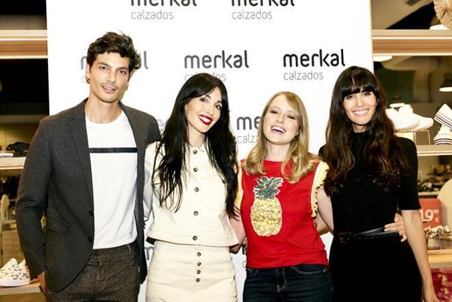 Javier, Noelia, Esmeralda y Ana, en el evento Merkal