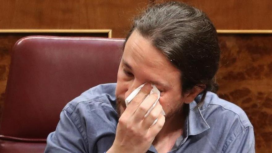 Iglesias no pudo evitar las lágrimas en el Parlamento.