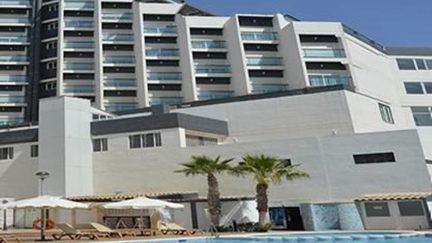 El Campello derogará la ordenanza sobre hoteles aprobada en octubre al exceder sus competencias