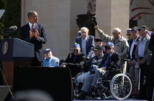 Obama, Hollande y la Reina de Inglaterra han estado presentes en los actos en recuerdo al desembarco de Normandía.