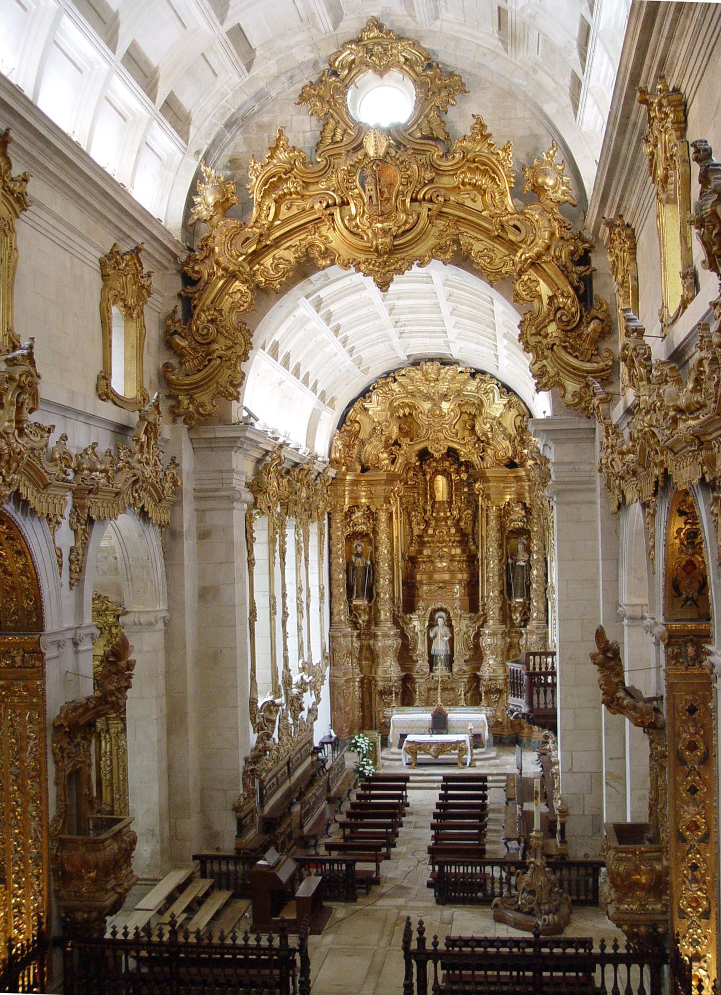 Interior de la Iglesia de Tibaes, en Braga