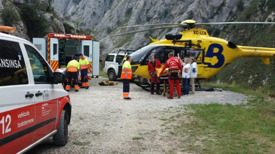 Operativo de rescate en Cabrales