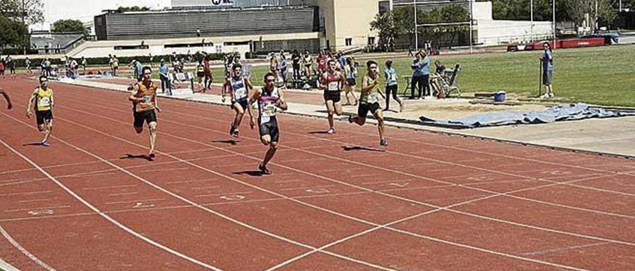 Las pistas de atletismo del complejo volverÃ¡n a abrirse.